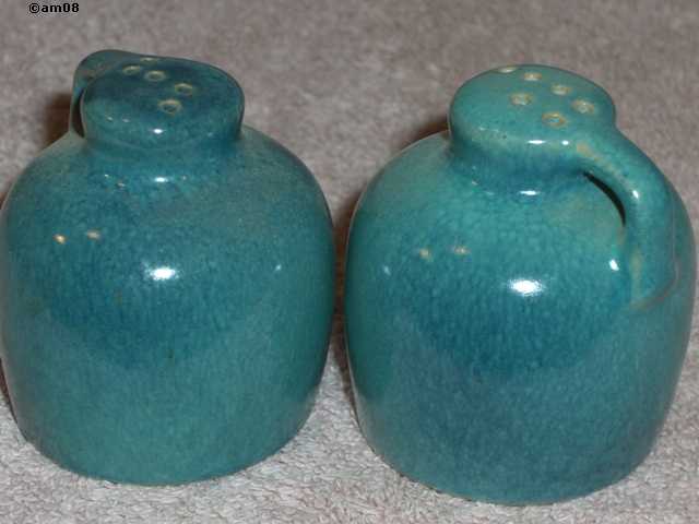 Jug shakers glazed Indian blue